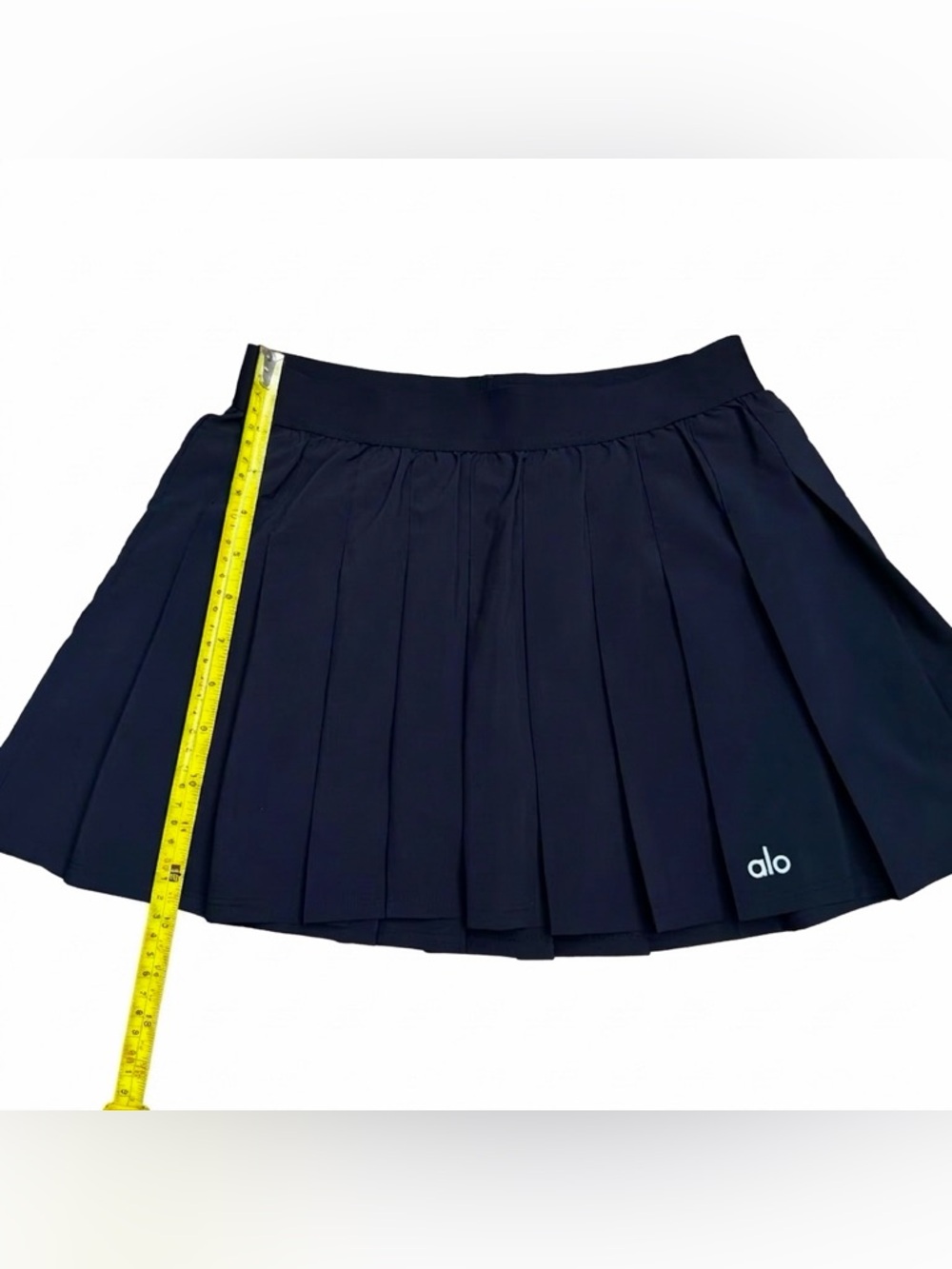 Alo Yoga Varsity Pleated Mid Rise Mini Tennis Skirt Women’s Black Skort Size XS - Picture 4 of 10
